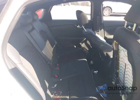 2024 Kia Forte Gt-Line z USA, uszkodzony, nr VIN 3KPF54AD1RE752590